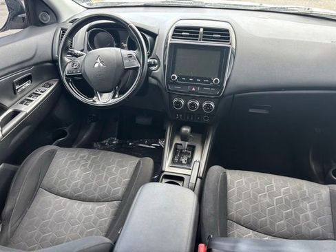 Used 2021 Mitsubishi Outlander Sport SE image 16