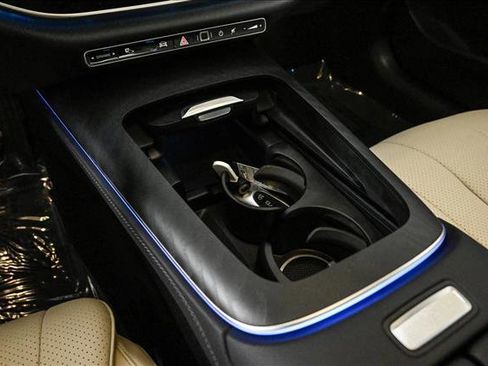 Certified 2025 Mercedes-Benz E 350 4MATIC Sedan image 13