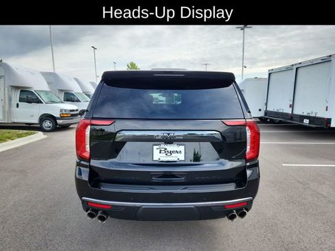 Used 2024 GMC Yukon XL Denali Ultimate AWD/4WD image 8
