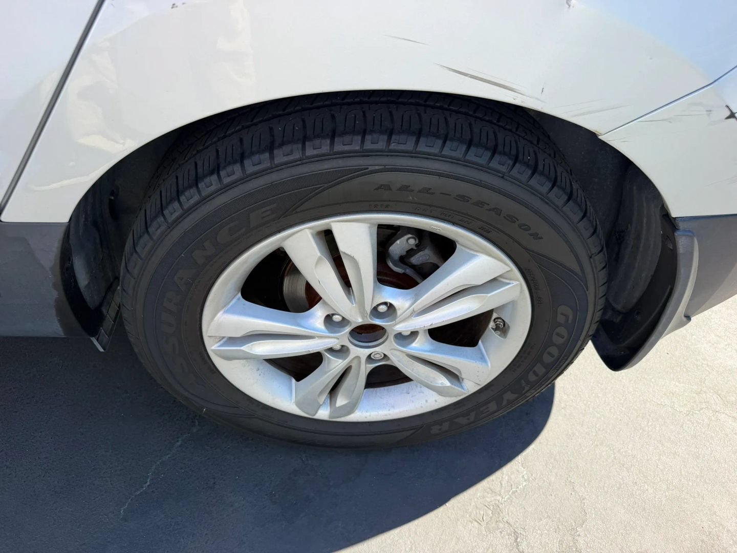 Used 2012 Hyundai Tucson GLS FWD image 26