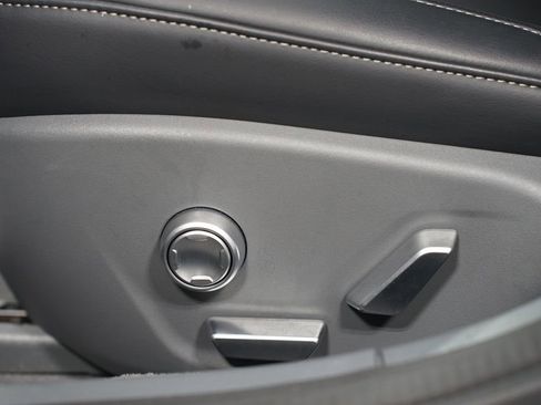 Used 2023 Lucid Air Pure image 37