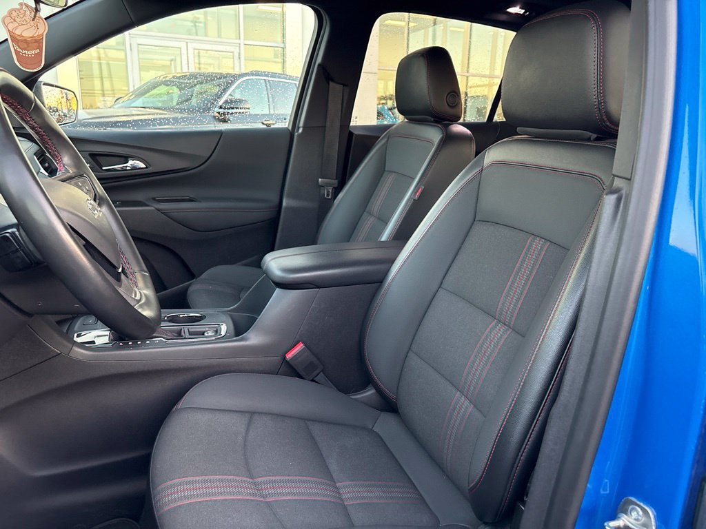 Used 2024 Chevrolet Equinox RS FWD image 15