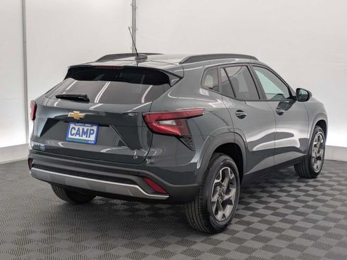 New 2026 Chevrolet Trax LT w/ Driver Confidence Package FWD image 6