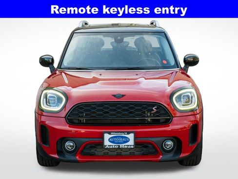 Used 2022 MINI Cooper Countryman S w/ Premium Package image 11