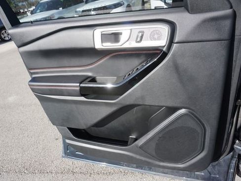 Certified 2023 Ford Explorer ST-Line w/ Class IV Trailer Tow Package image 32