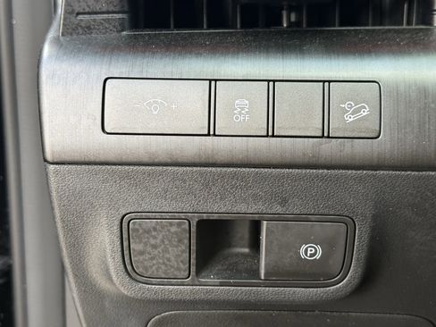 Used 2024 Hyundai Kona N Line image 25