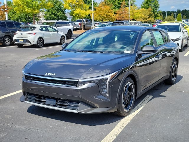New 2026 Kia K4 EX FWD image 31