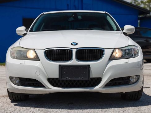 Used 2011 BMW 328i xDrive Sedan AWD/4WD image 11