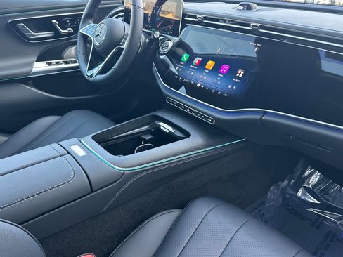 New 2026 Mercedes-Benz E 350 4MATIC Sedan image 15
