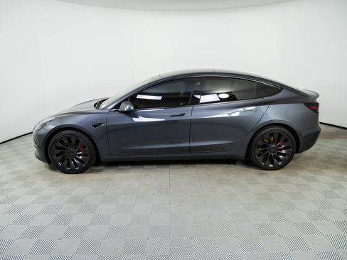 Used 2023 Tesla Model 3 Performance AWD/4WD image 2