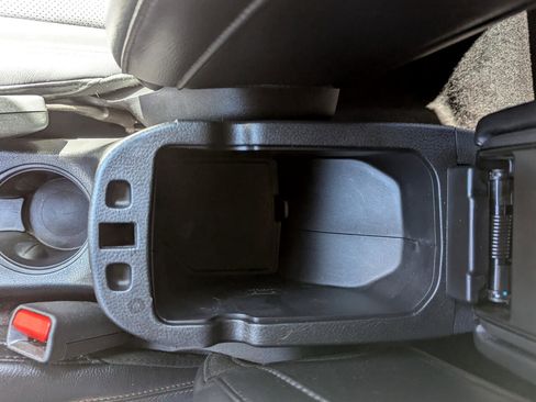 Used 2017 Jeep Compass Limited image 30