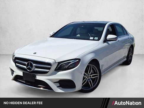 Used 2019 Mercedes-Benz E 300 4MATIC image 1