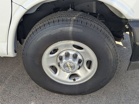 New 2025 Chevrolet Express 2500 Extended w/ Driver Convenience Package image 5