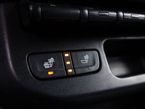 Used 2018 Chevrolet Colorado ZR2 image 10