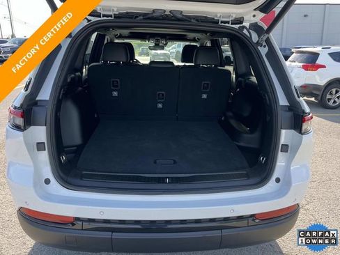 Certified 2024 Jeep Grand Cherokee Altitude AWD/4WD image 13