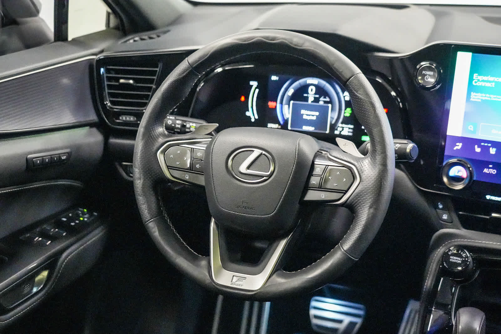 Used 2025 Lexus NX 450h+ F Sport w/ Accessory Package (2T) AWD/4WD image 15