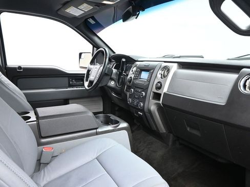 Used 2014 Ford F150 XLT w/ Equipment Group 302A Luxury image 11