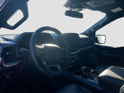 Used 2024 Ford F150 Lariat w/ FX4 Off-Road Package image 9