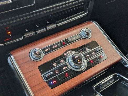 Used 2024 Lincoln Aviator Reserve image 23