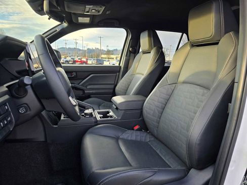 Certified 2025 Toyota 4Runner TRD Sport Premium w/ Tow Technology Package image 22