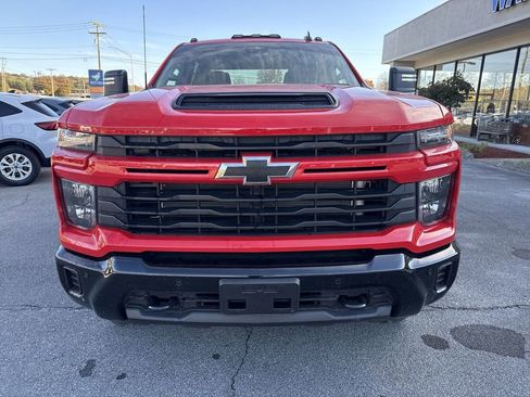Used 2025 Chevrolet Silverado 2500 Custom w/ Custom Value Package AWD/4WD image 2