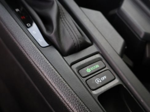 Used 2025 Honda Accord LX image 32
