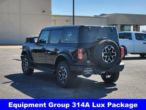 New 2026 Ford Bronco Outer Banks image 4