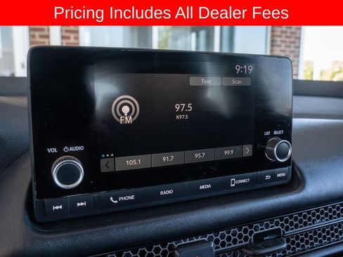 Used 2024 Honda HR-V Sport image 11