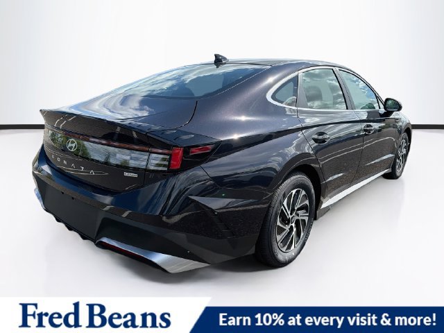 New 2026 Hyundai Sonata Blue FWD image 9
