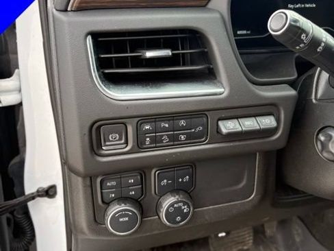 Used 2022 Chevrolet Tahoe High Country AWD/4WD image 12