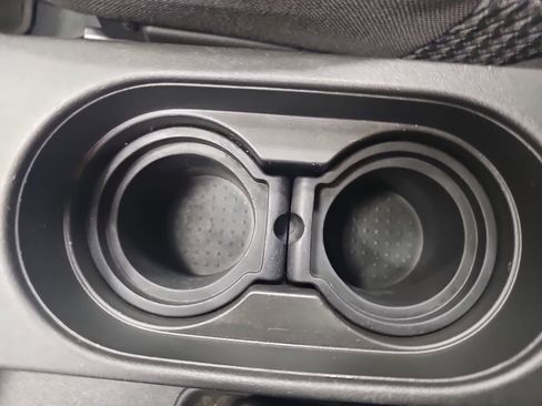 Used 2019 Nissan Frontier SV RWD image 20