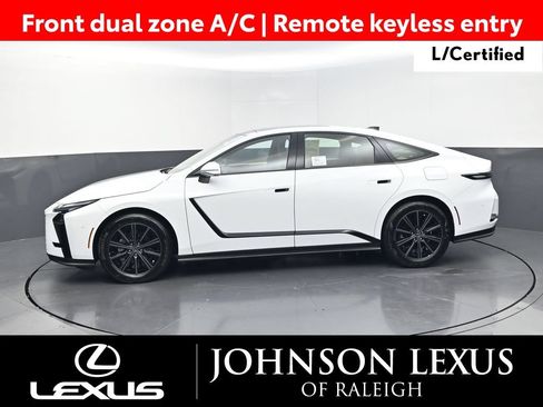 Used 2026 Lexus ES 350h AWD w/ Cold Area Package image 2