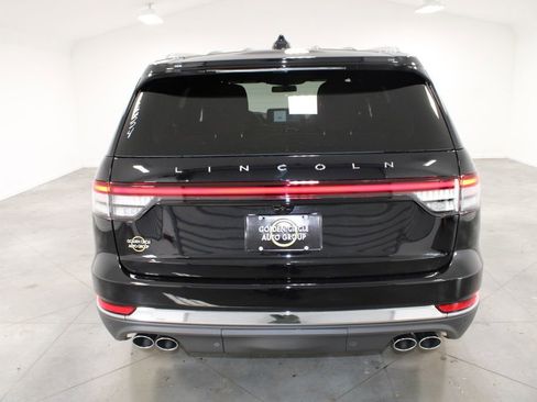 New 2026 Lincoln Aviator Reserve image 7
