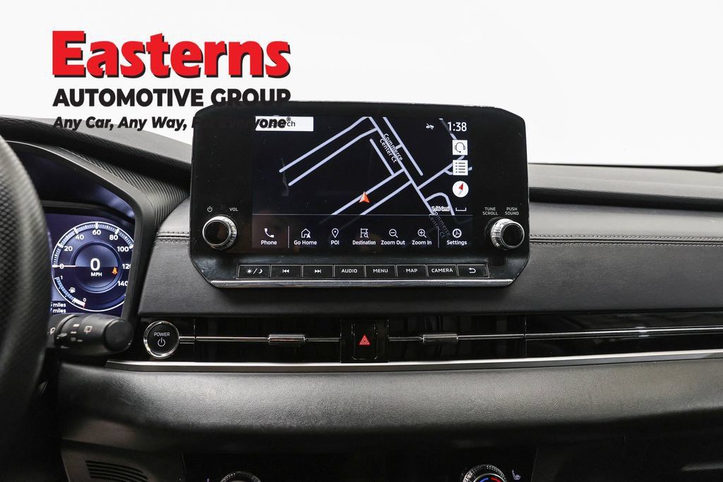 Used 2023 Mitsubishi Outlander SE AWD/4WD image 14