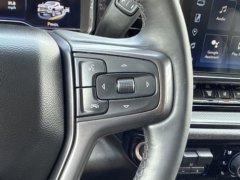 Used 2024 Chevrolet Silverado 2500 ZR2 w/ Technology Package AWD/4WD image 25