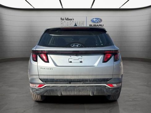 Used 2023 Hyundai Tucson SE image 12