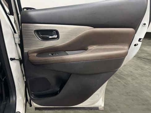 Used 2016 Nissan Murano SL w/ SL Technology Package image 19