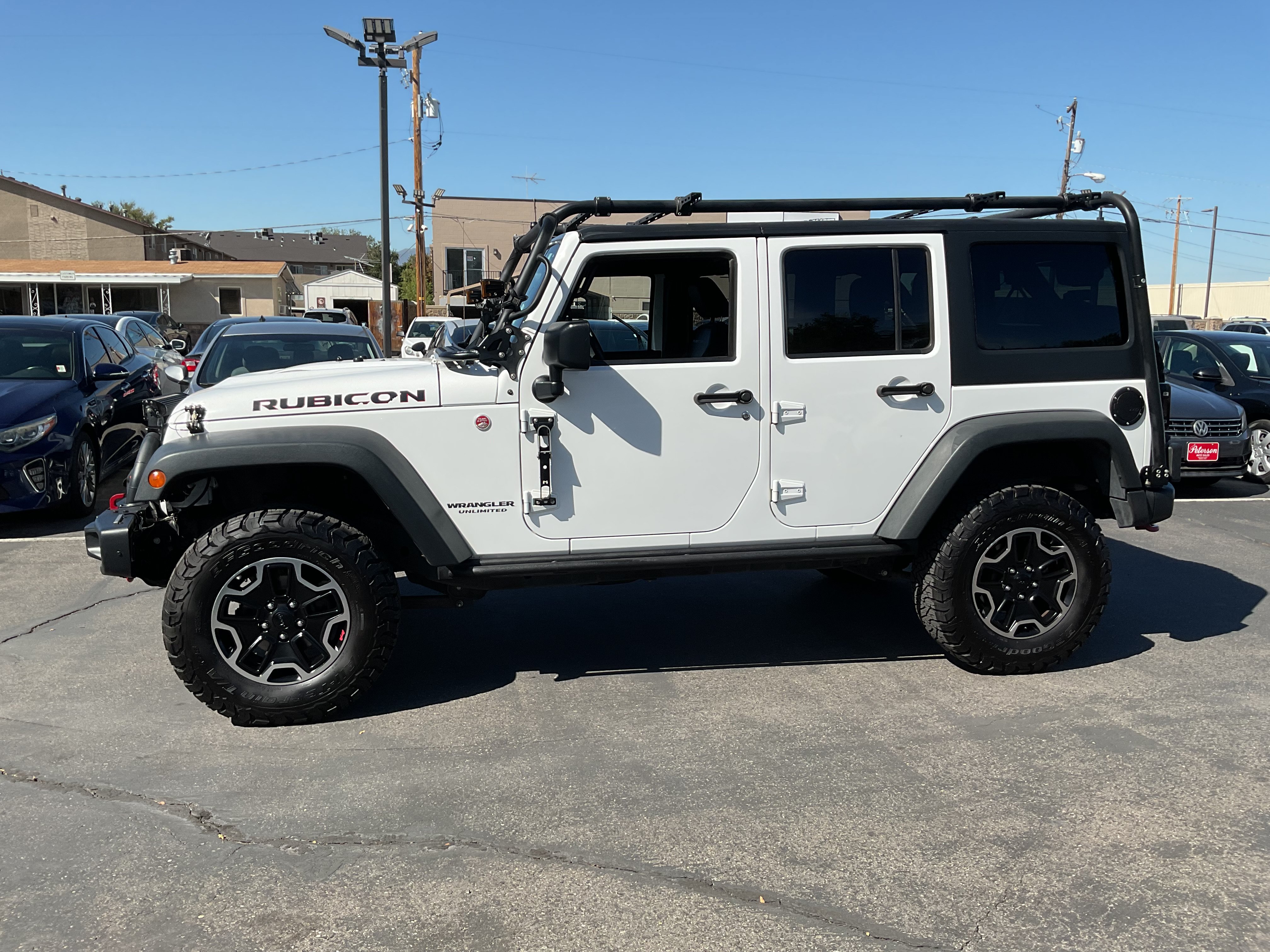 Used 2015 Jeep Wrangler Unlimited Rubicon AWD/4WD image 5