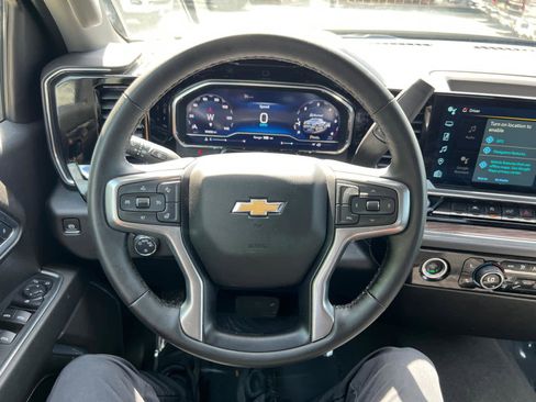 Certified 2024 Chevrolet Silverado 1500 LT AWD/4WD image 16