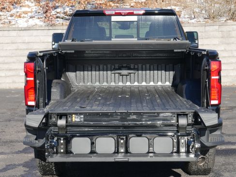 Certified 2025 Chevrolet Silverado 2500 High Country w/ High Country Premium Package image 6