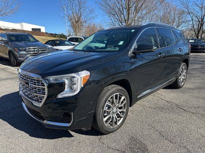 Used 2024 GMC Terrain Denali w/ Denali Premium Package