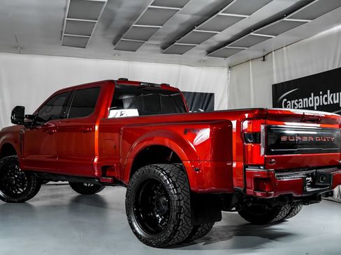 Used 2025 Ford F350 Platinum w/ FX4 Off-Road Package AWD/4WD image 10
