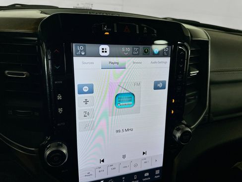 Used 2024 RAM 2500 Laramie w/ Safety Group image 19