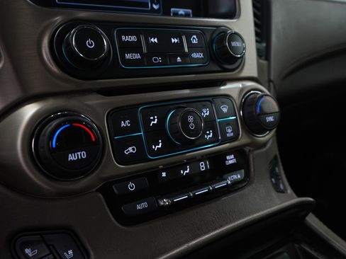 Used 2017 GMC Yukon Denali image 22