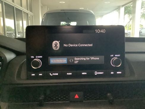 Used 2024 Honda CR-V LX image 11