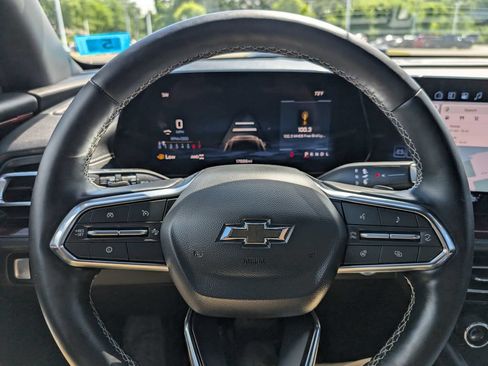 Used 2026 Chevrolet Traverse Z71 AWD/4WD image 29