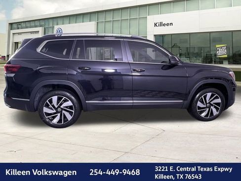 New 2025 Volkswagen Atlas SEL image 8
