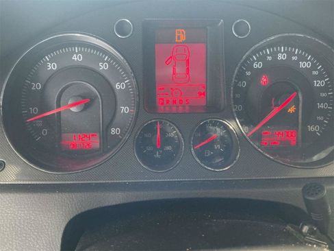Used 2007 Volkswagen Passat 2.0T FWD image 7