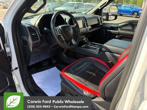 Used 2018 Ford F150 Lariat w/ Equipment Group 502A Luxury AWD/4WD image 13