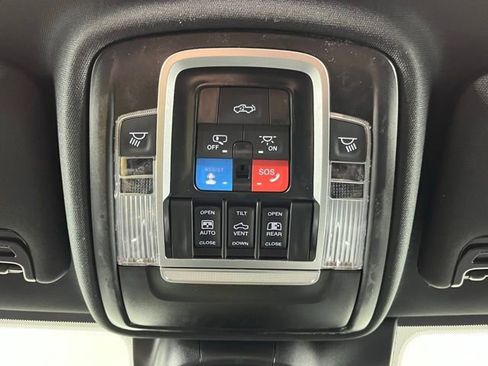 New 2026 RAM 3500 Laramie AWD/4WD image 21